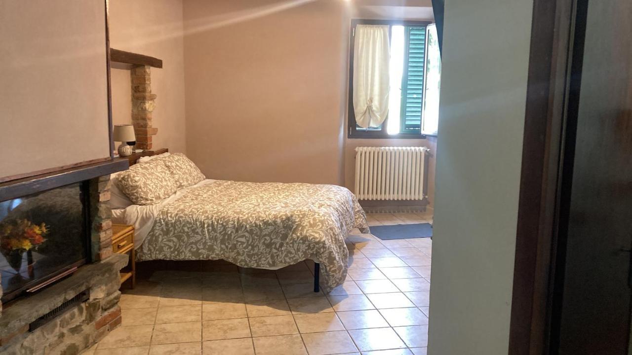 Da Valentino E Manuela Apartment บาร์เบริโน ดิ มูเจลโล ภายนอก รูปภาพ