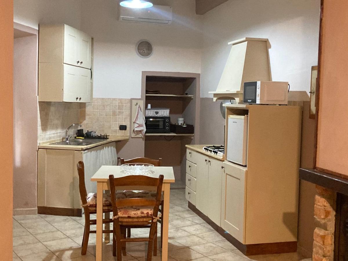 Da Valentino E Manuela Apartment บาร์เบริโน ดิ มูเจลโล ภายนอก รูปภาพ